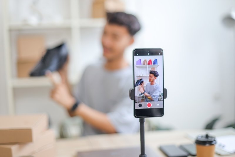 Influencer Marketing