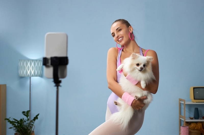 Pet Influencer recording video