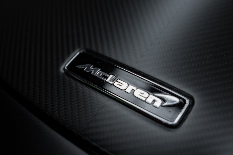 mcLaren Logo