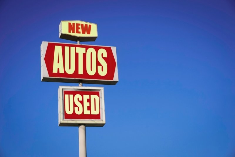 new cars vs used cars