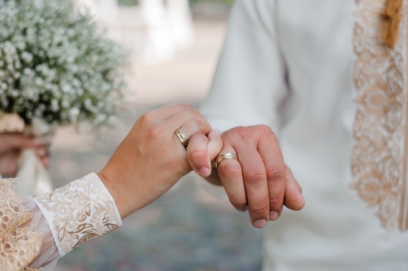 custom wedding rings