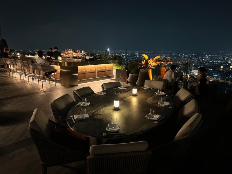 rooftop bars in Bangkok