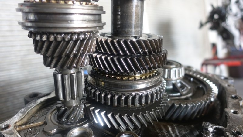 gearbox gears and shafts during repair in automotive works