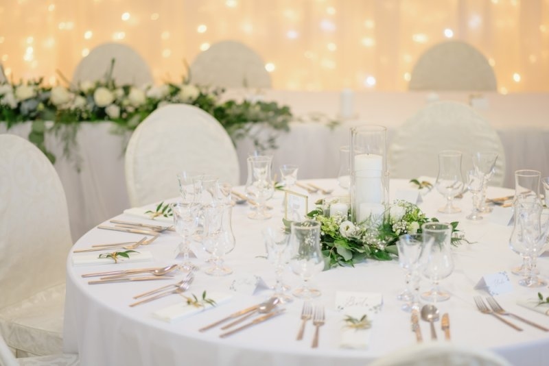 Wedding floral arrangements with greenery
