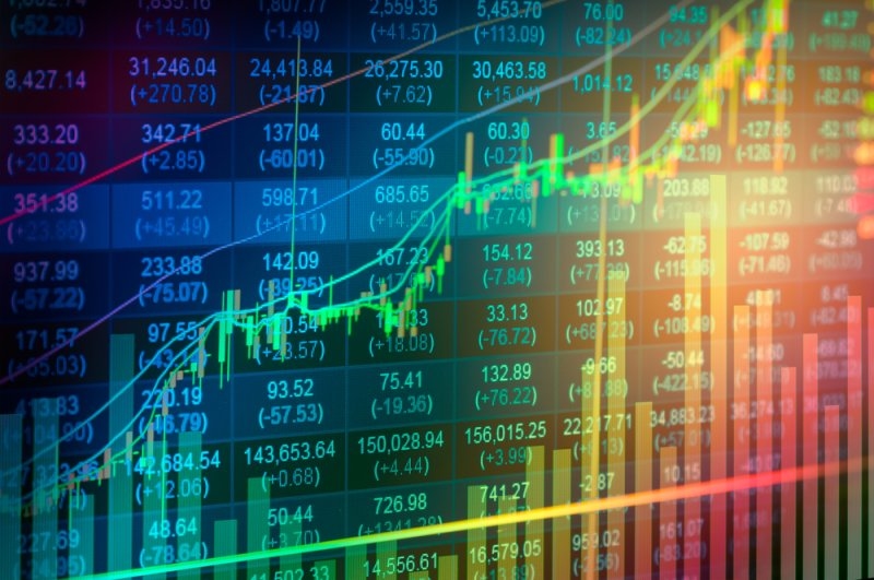 Large-cap Stocks: What They Are, Benefits, & How to Identify