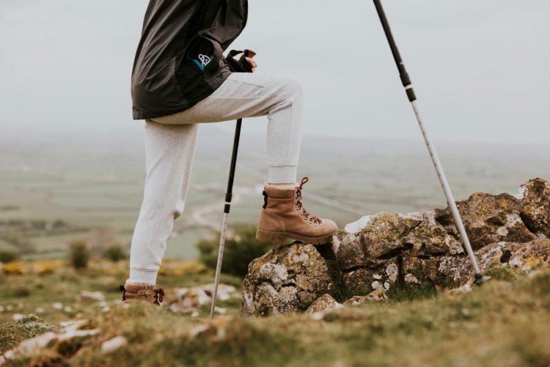 hiking shoes