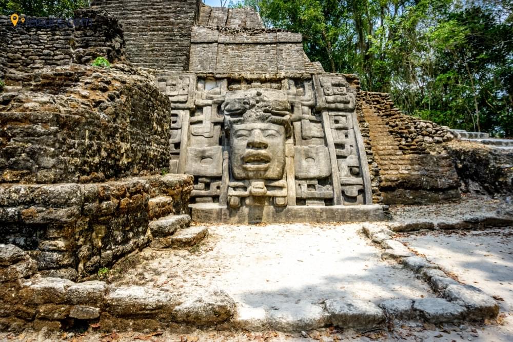 Latin America Backpacking Tourf